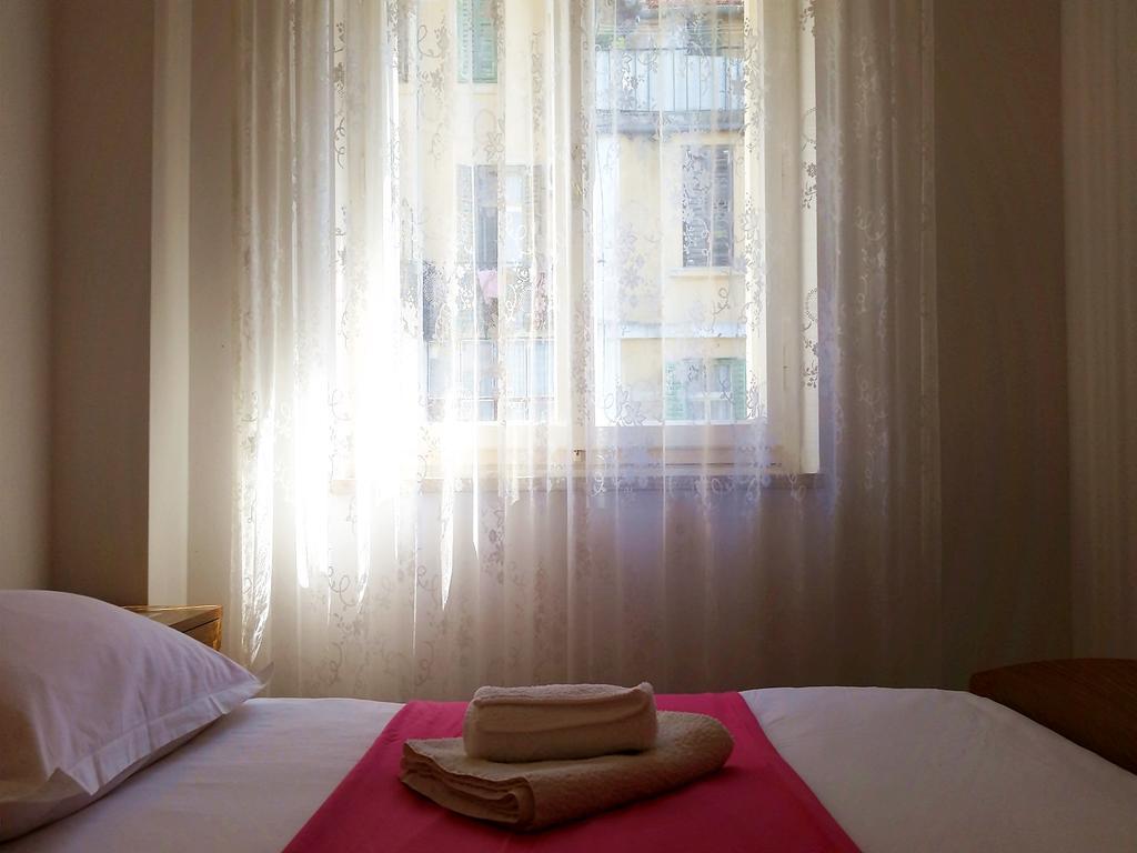 Da Vinko Beach Apartments สปลิท ภายนอก รูปภาพ