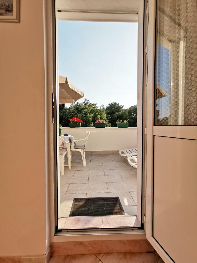 Da Vinko Beach Apartments สปลิท ภายนอก รูปภาพ